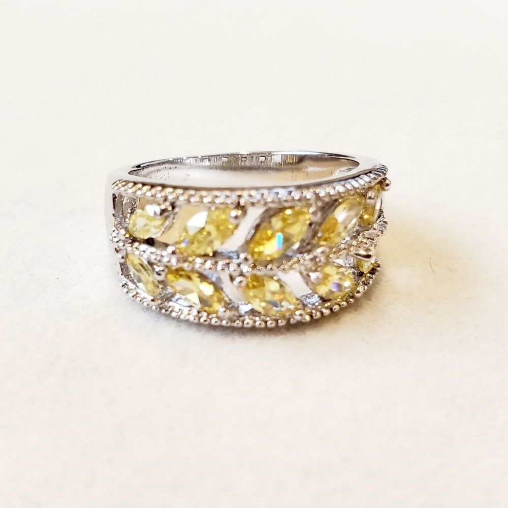 Elegant Women's Silver Ring w/ Yellow Citrine Stones Leafy Vine Design Size 7 - Picture 9 of 10
